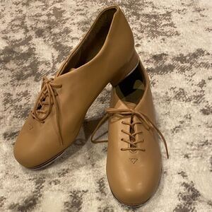 CAPEZIO Men's 443 Tic Tap Toe Oxford Style Tap Shoes Caramel Brown Color